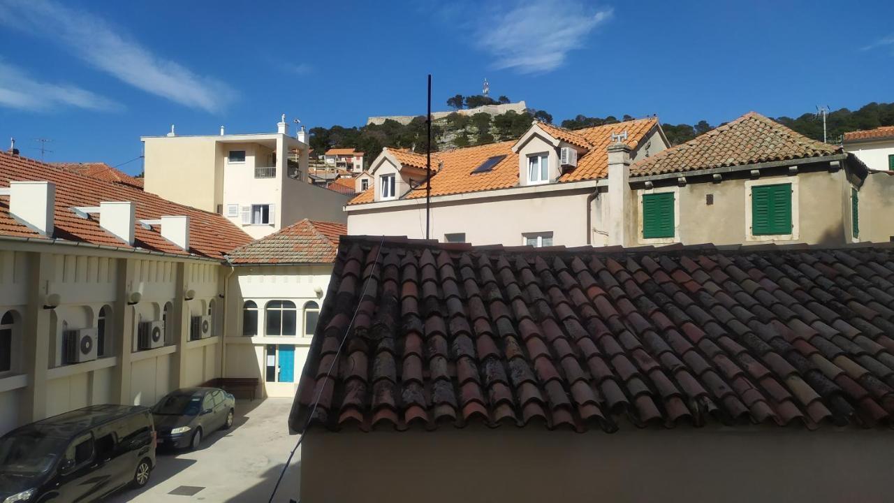 Charming Old Town Apartment Šibenik Exterior foto